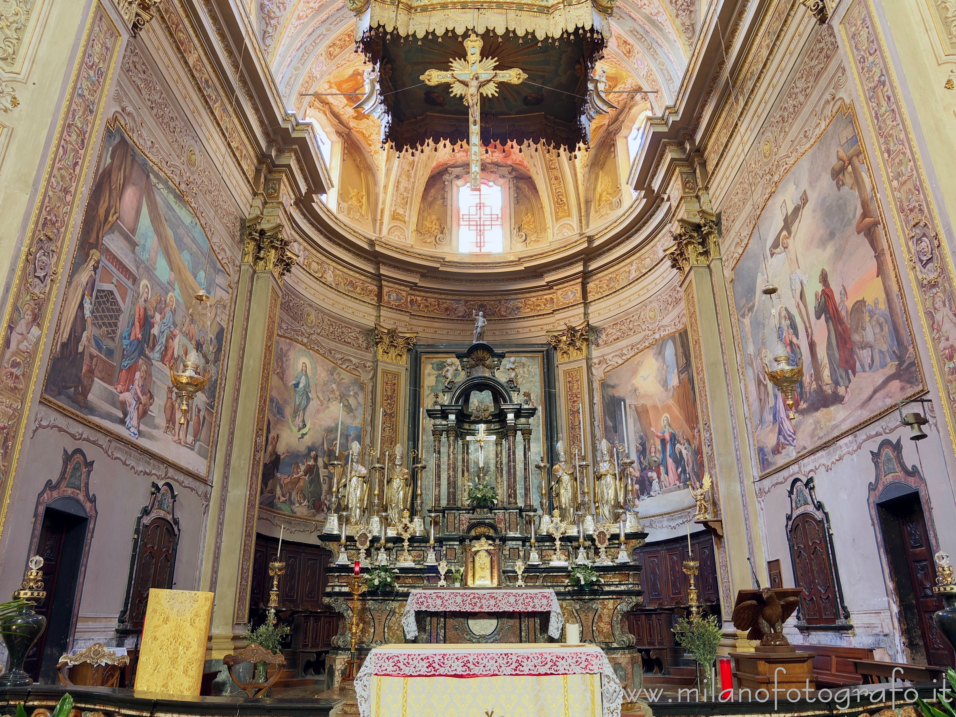 Carpignano Sesia (Novara, Italy): Presbytery of the Church of Santa Maria Assunta - Carpignano Sesia (Novara, Italy)