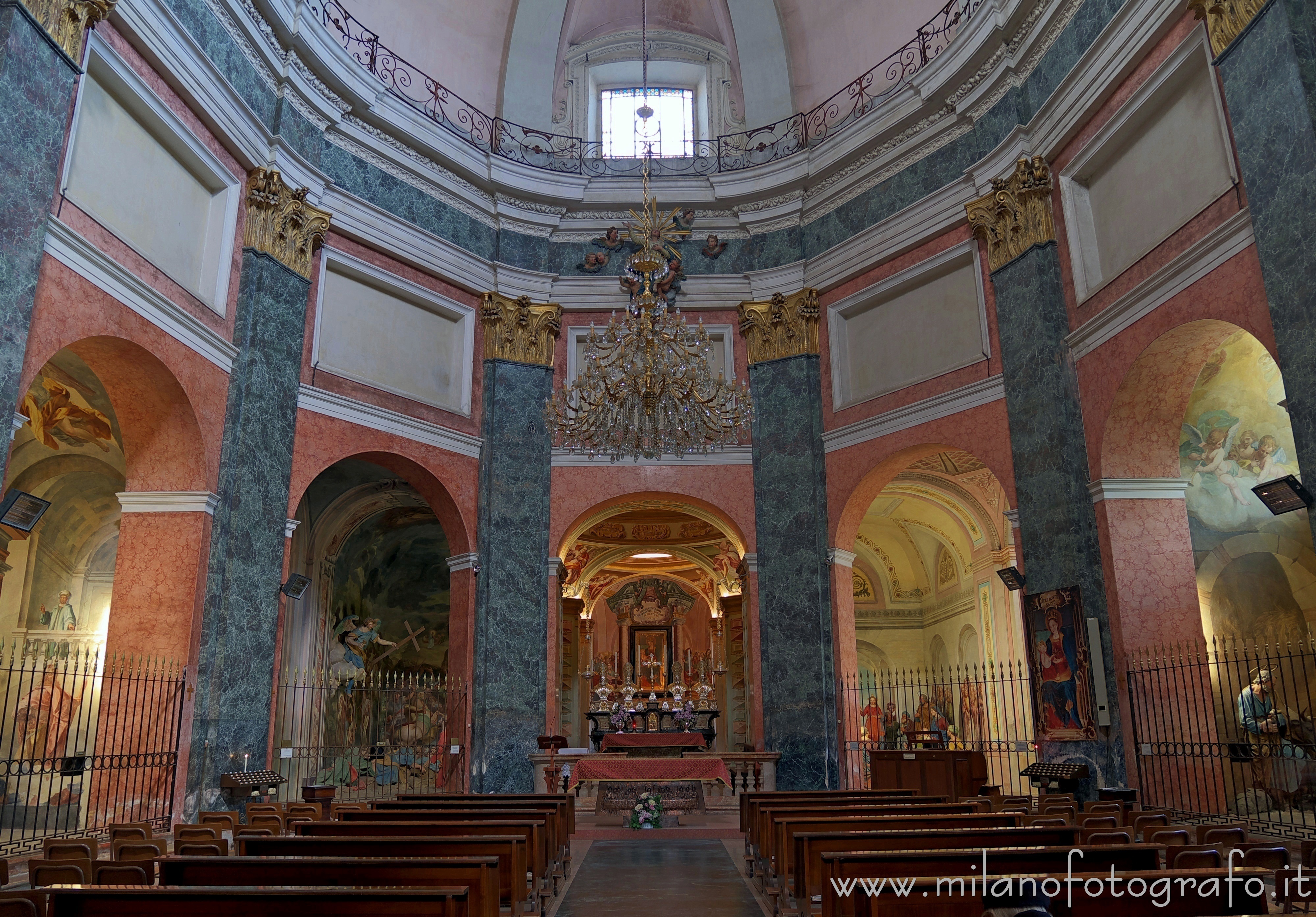 Galliate (Novara, Italy): Interior of the Varallino Sanctuary - Galliate (Novara, Italy)