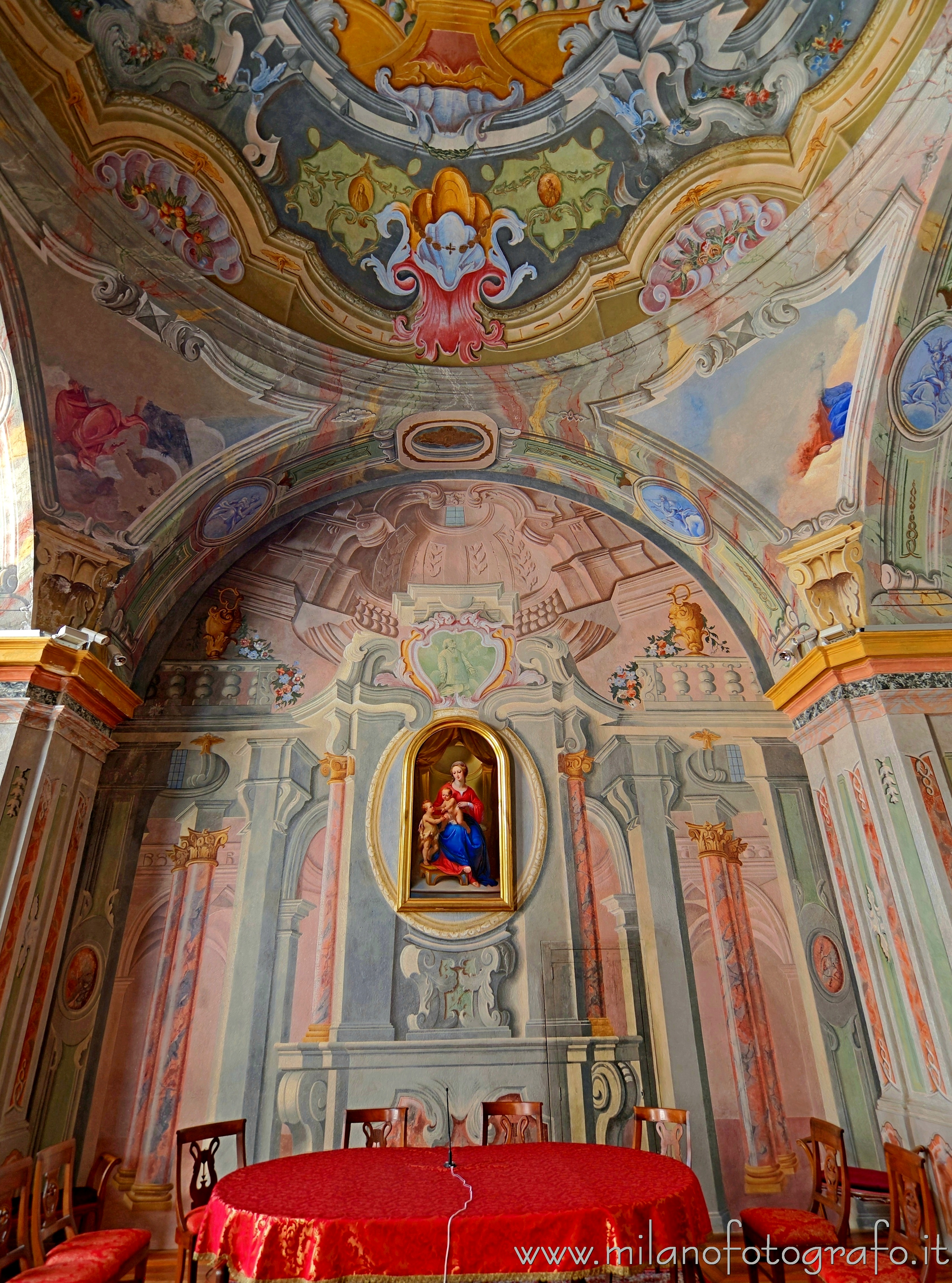 Graglia (Biella, Italy): Wall of the chapel of the Exercises of the Sanctuary of the Virgin of Loreto - Graglia (Biella, Italy)