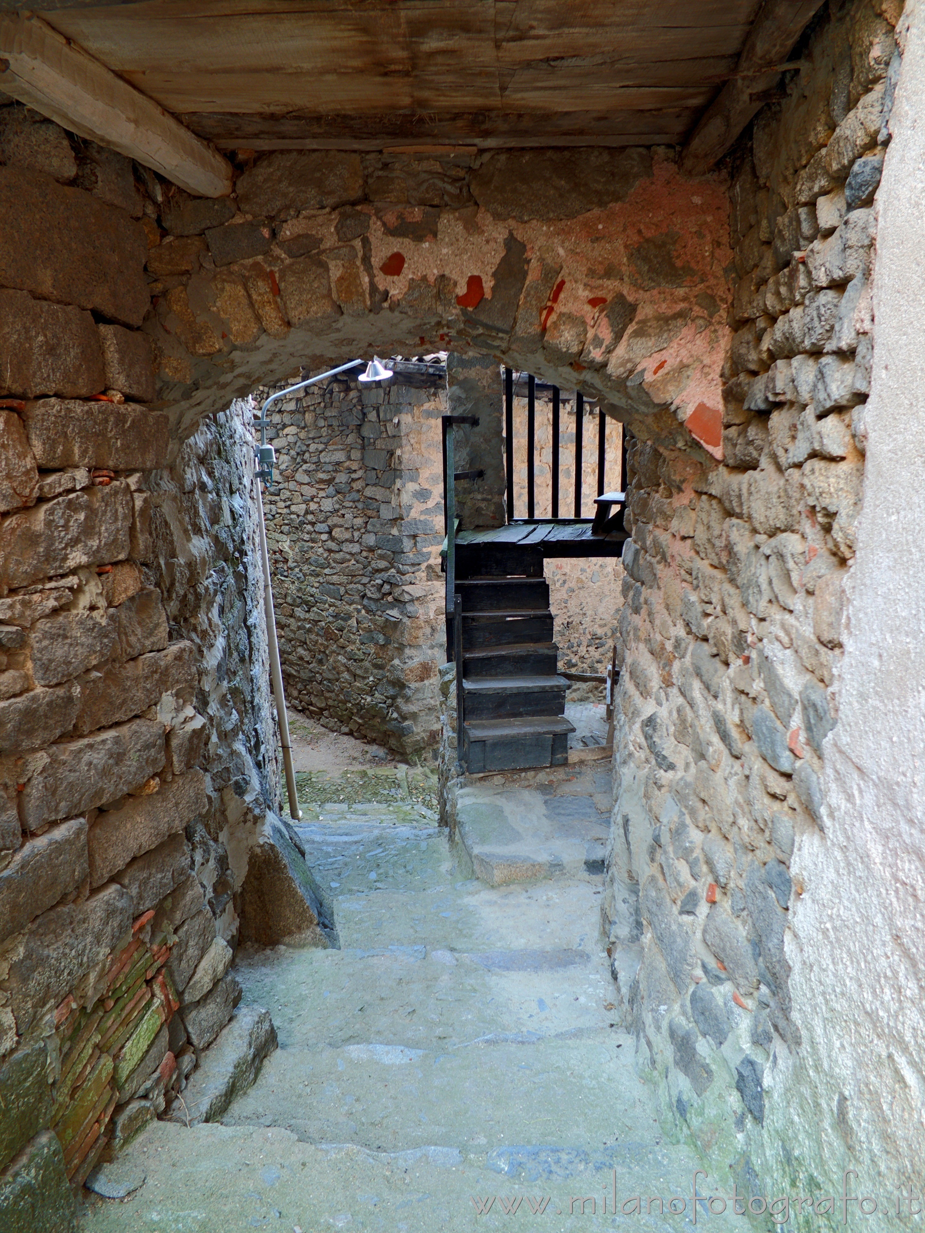 Sassaia fraction of Campiglia Cervo (Biella): Narrow passage between the old houses - Sassaia fraction of Campiglia Cervo (Biella) Sassaia fraction of Campiglia Cervo (Biella): Narrow passage between the old houses - Sassaia fraction of Campiglia Cervo (Biella)