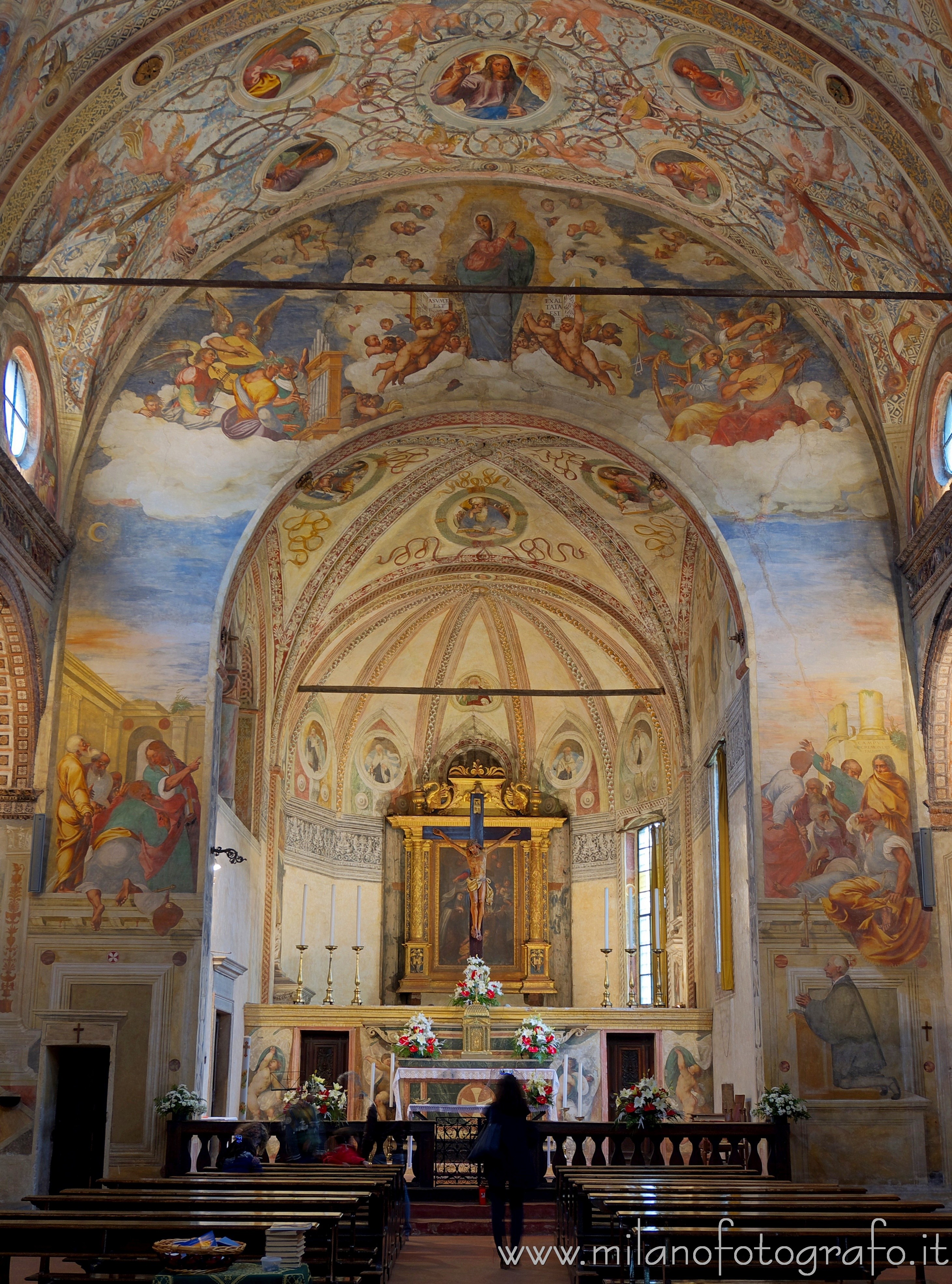 Soncino (Cremona, Italy): Presbytery and great arch in the Church of Santa Maria delle Grazie - Soncino (Cremona, Italy)