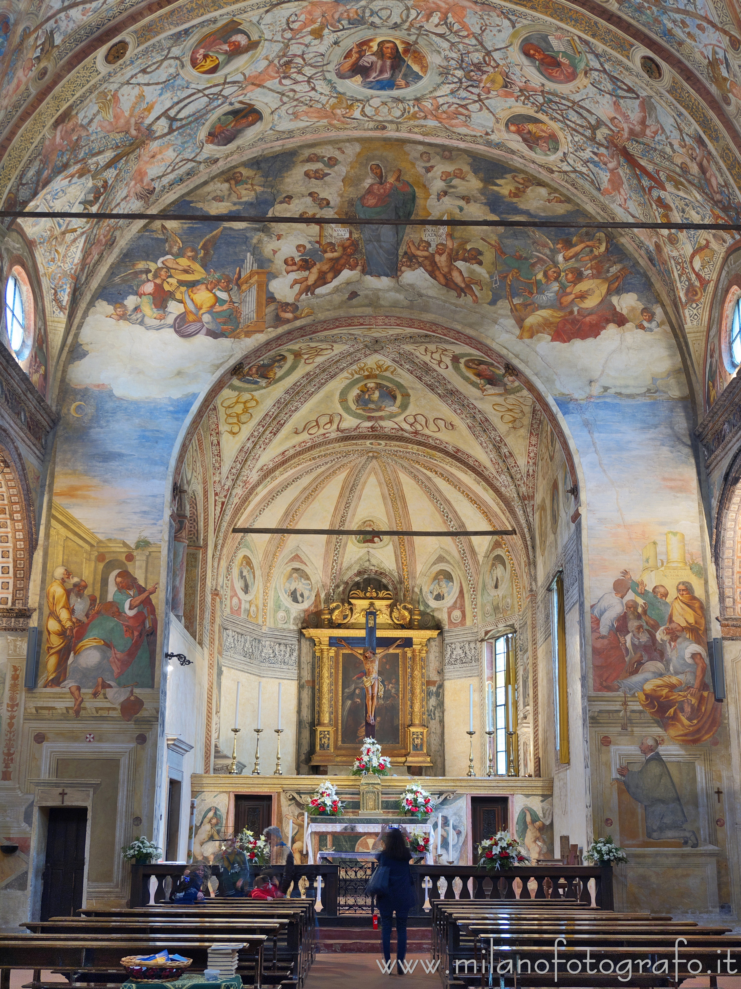 Soncino (Cremona): Arcone e presbiterio della Chiesa di Santa Maria delle Grazie - Soncino (Cremona)