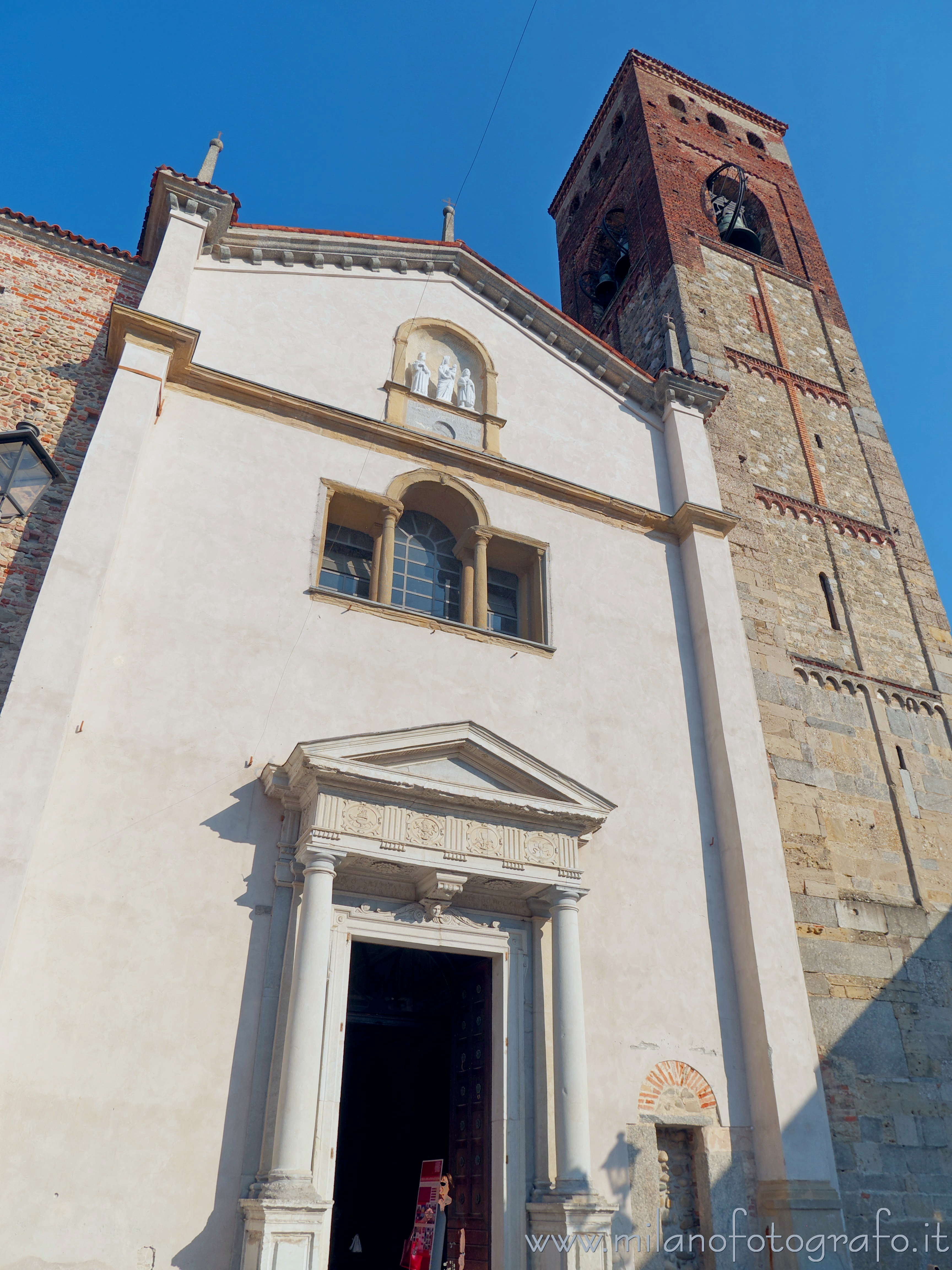 Vimercate (Monza e Brianza, Italy): Facade of the Church of Santo Stefano - Vimercate (Monza e Brianza, Italy)