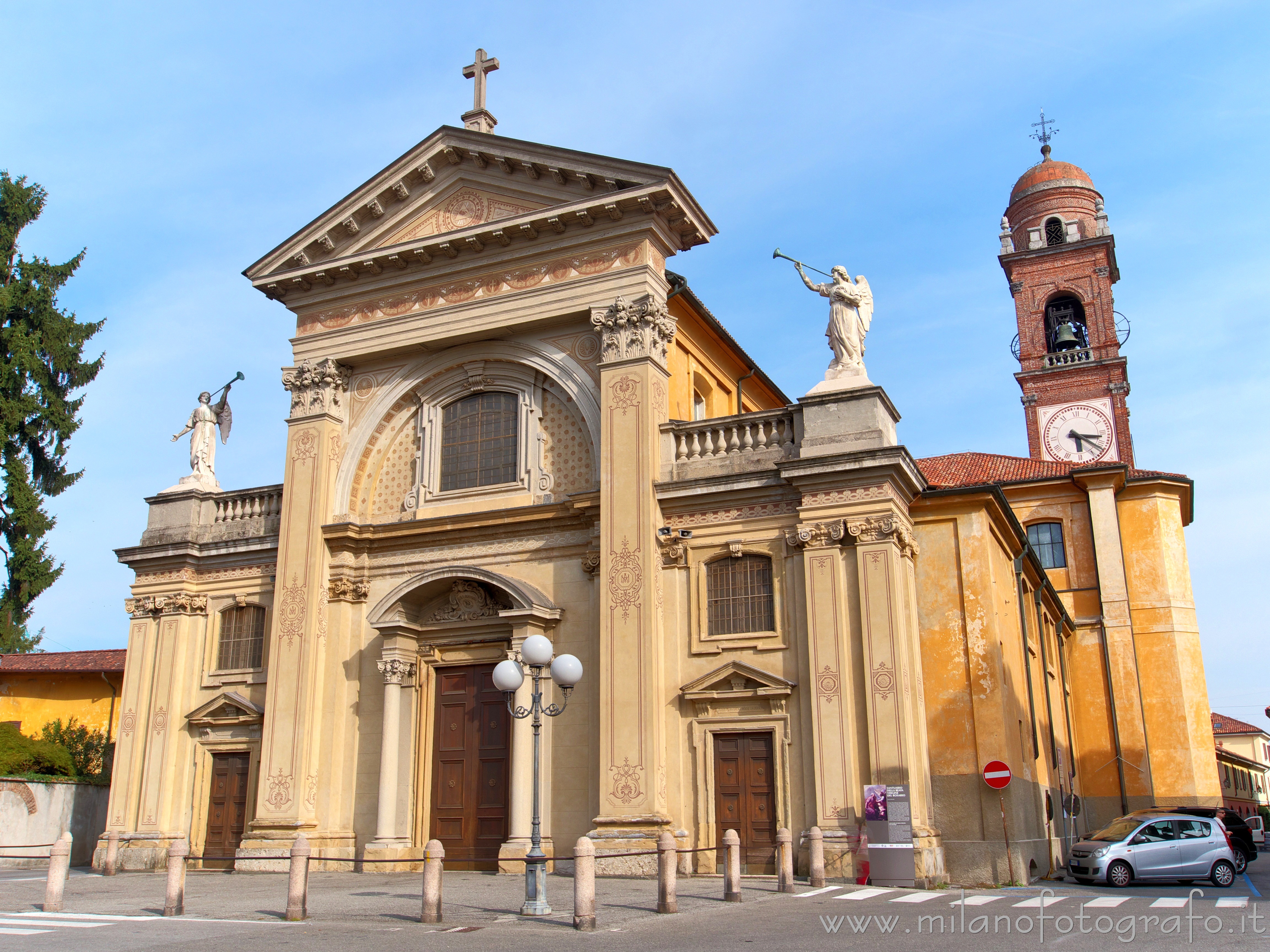 Vimercate (Monza e Brianza, Italy): Sanctuary of the Blessed Virgin of the Rosary - Vimercate (Monza e Brianza, Italy)