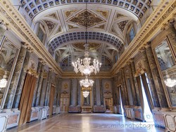 Palazzo Serbelloni a Milano:  Ville e palazzi Milano