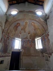 Plätze  von historischem Wert  von künstlerischem Wert in der Nähe (Italien): Kirche St. Peter