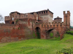 Luoghi  di interesse storico  di interesse artistico intorno a Milano: Soncino